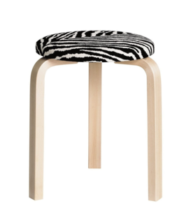 Stool 60 Kruk berken, zitting Zebra zwart - off white