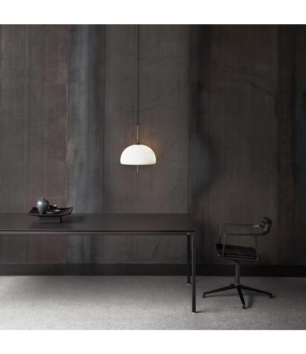 Vipp   595 Sculpture Pendant Lamp opal glass