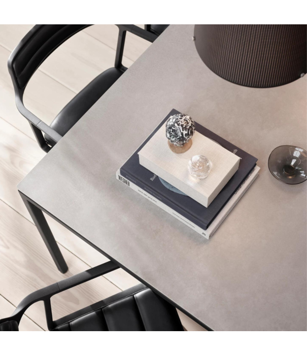 Vipp  Vipp 451 Eetkamerstoel leer, gepolijst onderstel