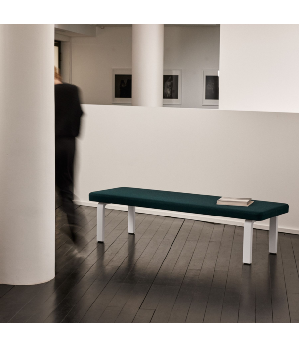 Artek  Artek - Aalto bench 167 , massief berken, zitting leer