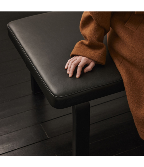 Artek  Artek - 168B Aalto Bench birch, seat leather