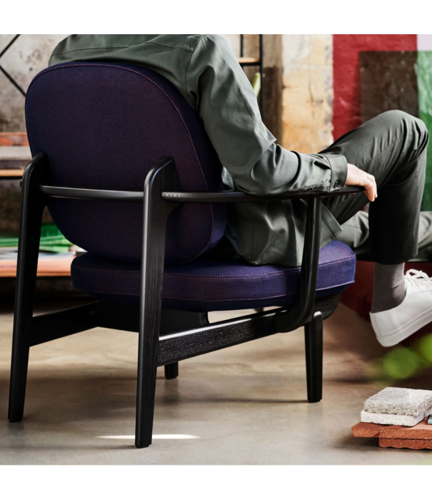Fritz Hansen Fritz Hansen - Fred JH97 lounge chair variants