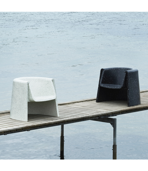 Normann Copenhagen  Bit Bijzettafel zwart