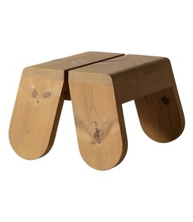 015 Peace Outdoor Voetenbank