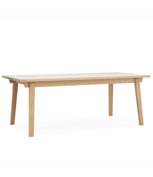 Normann Copenhagen  Normann Copenhagen - Slice eettafel eiken