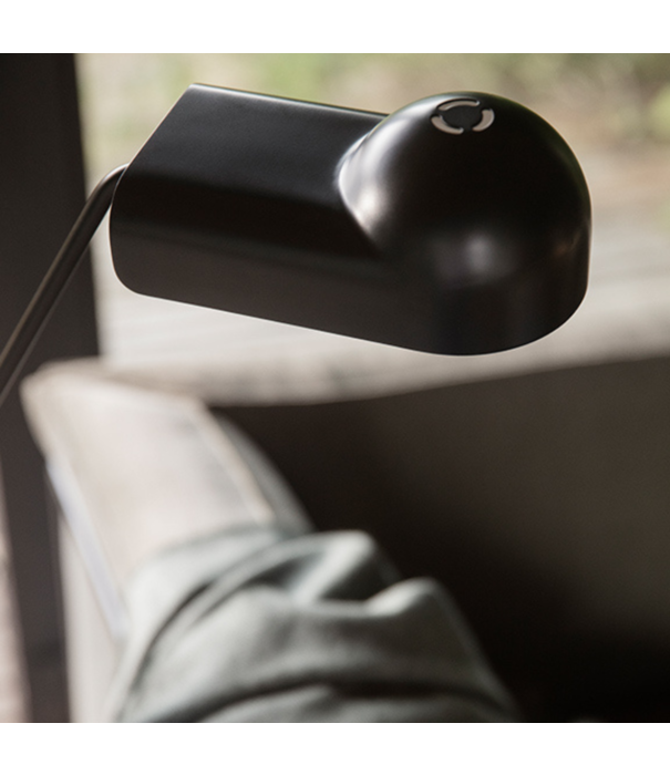 Karakter Karakter - Domo Floor Lamp black steel
