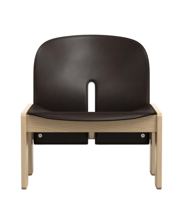 Karakter Karakter Copenhagen Scarpa 925 lounge chair ash, saddle leather