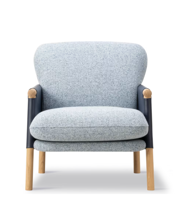 Fredericia  Model 8805,  Savannah Lounge Chair Petit oak legs