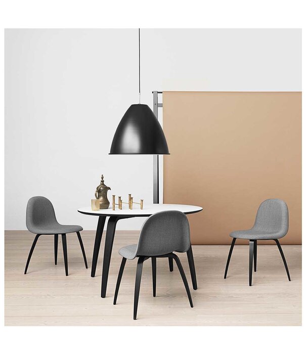 Gubi  Gubi Dining Table Round Walnut Ø120