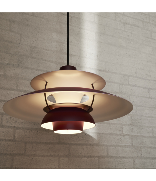 Louis Poulsen  Louis Poulsen PH5 Collection, PH 5 Monochrome Pendant Burgundy