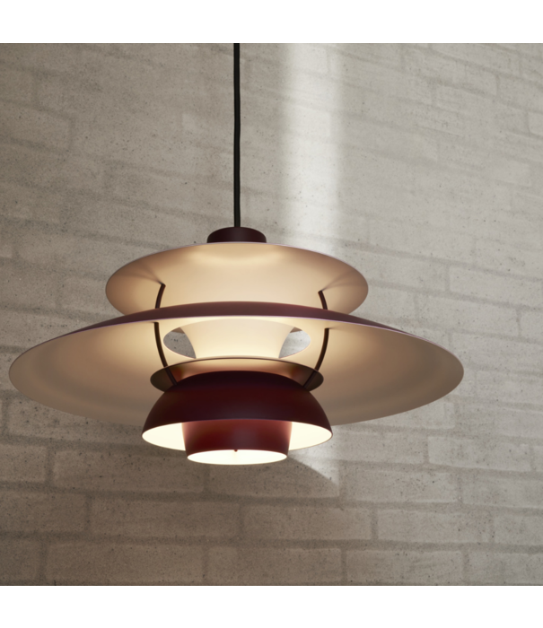 Louis Poulsen  Louis Poulsen PH5 Collection, PH 5 Monochrome Pendant Pale Blush