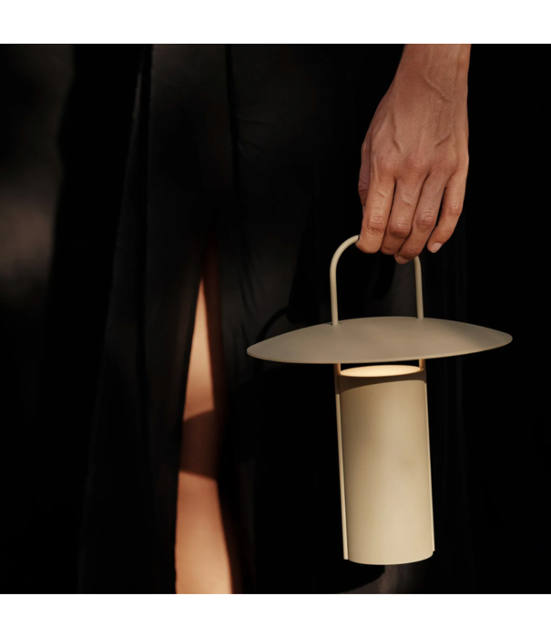 Audo Audo Copenhagen Ray Table Lamp, portable