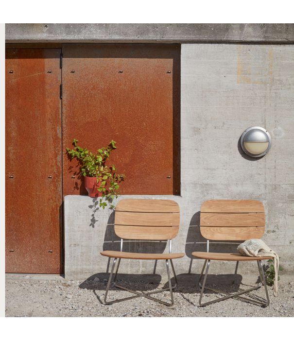 Fritz Hansen Lilium Lounge Table teak / stainless steel