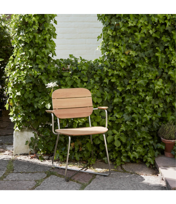 Fritz Hansen Fritz Hansen Skagerak Collection - Lilium armchair brushed stainless steel, teak