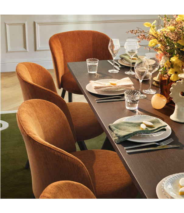Vitra   Mikado Side Stoel donker eiken, stof Iroko cognac