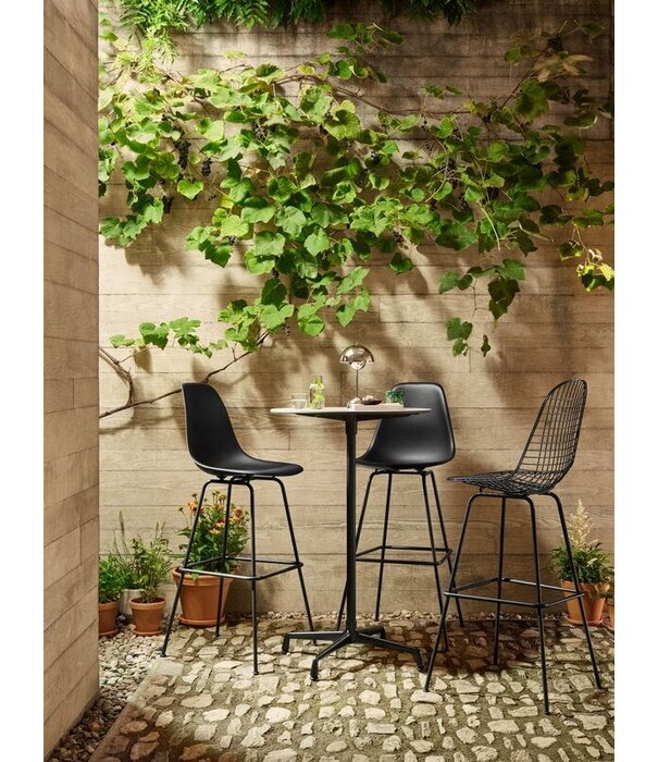 Vitra  Eames Plastic Barkruk High, zwart onderstel