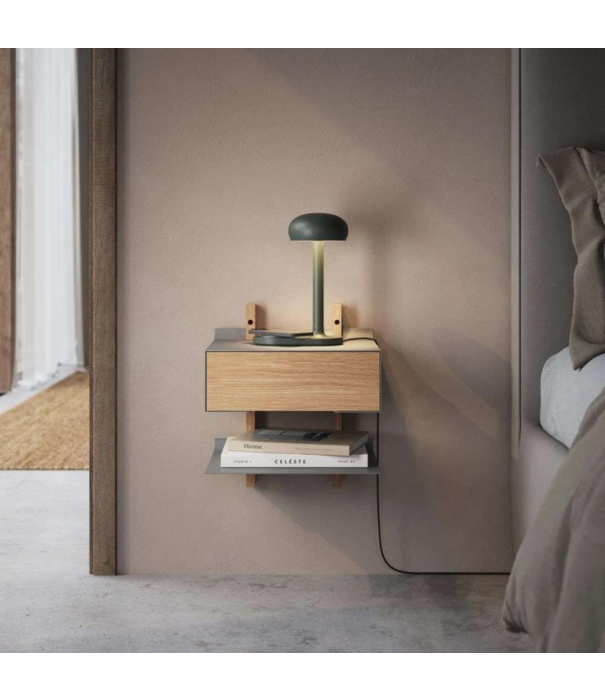 Eva Solo  - Wait to be seated Eva Solo - Emendo Led Battery Tafellamp  - Messing