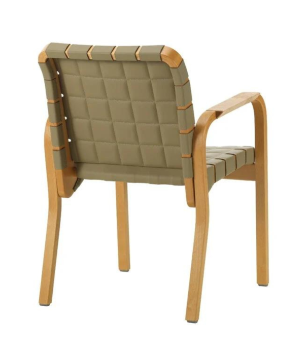 Artek   Artek Helsinki Special, Artek Armstoel 45 honing berken, leaf green leer