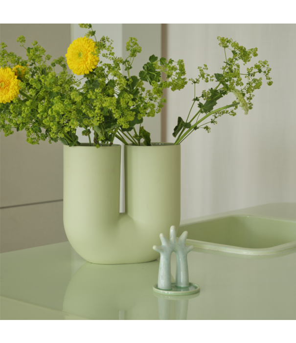 Muuto  Muuto Kink Vase Light Blue