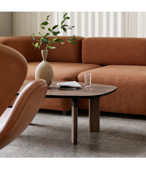 Fritz Hansen Fritz Hansen JH63A Analog coffee table walnut