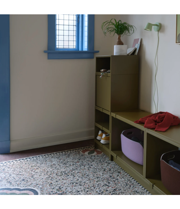 Muuto  Muuto Stacked Bank combinatie met zitkussen