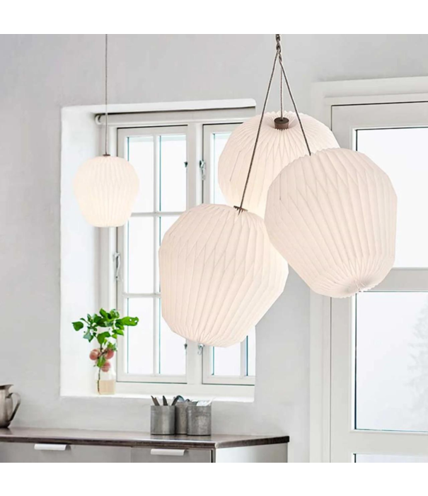 Le klint  Model 130 Bouquet 3 Pendant, linen cord