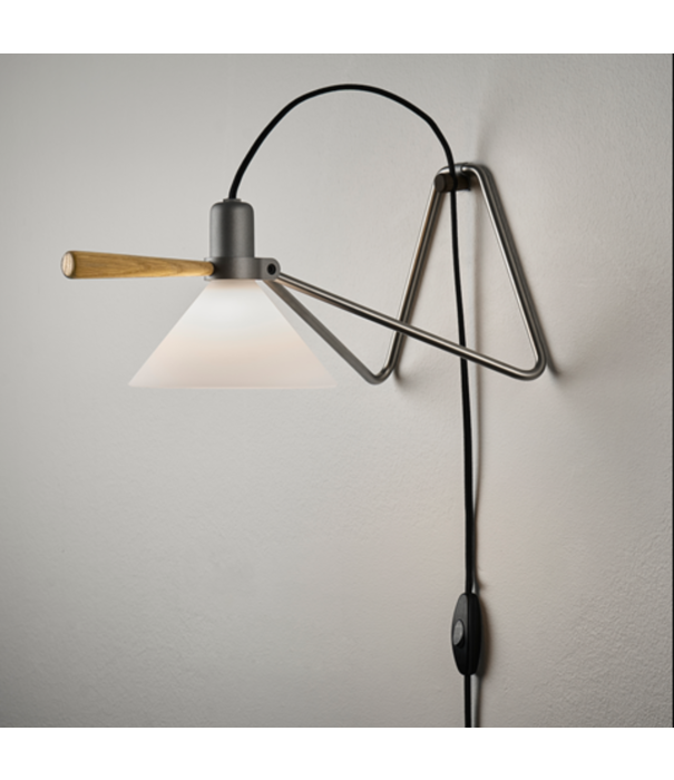 Le klint  Le Klint 356 Spot Table Lamp, Pascal Hien 2024