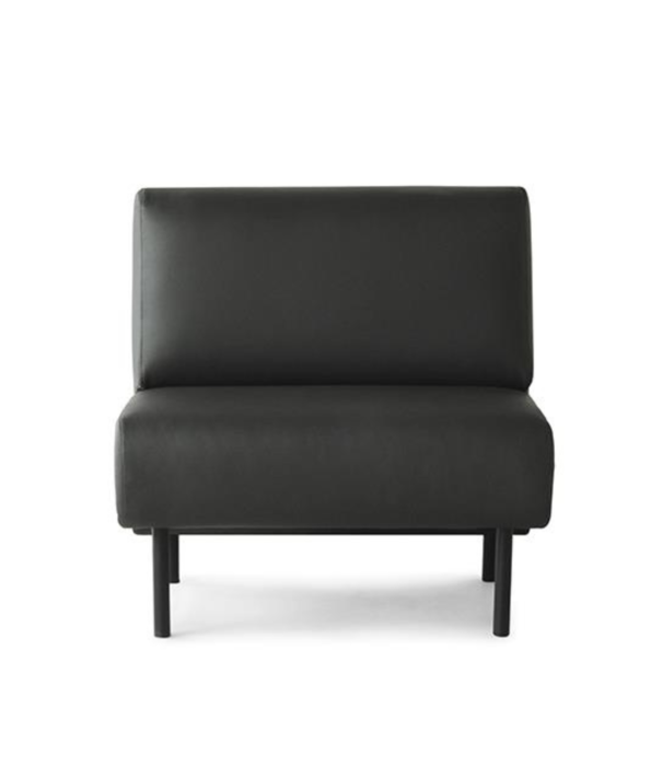 Normann Copenhagen  Normann Copenhagen Frame Bank Ultra leer zwart , hoge zit L80