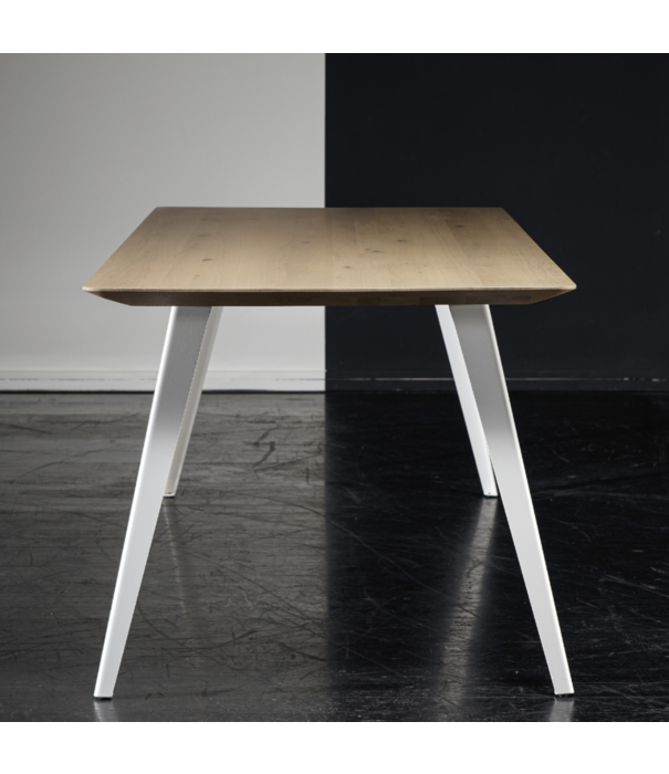 Seuren Tafels Seuren Tables Bee Get II Dining Table solid oak