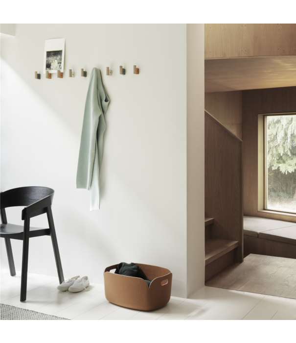 Muuto  Muuto Restore Opbergmand bruin-groen