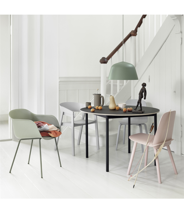 Muuto  Muuto Ambit pendant lamp taupe Ø40