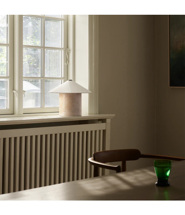 Lyfa  Lyfa Futé Table Lamp 400