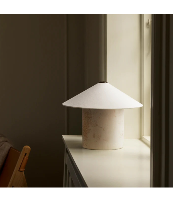Lyfa  Lyfa Futé Table Lamp 400
