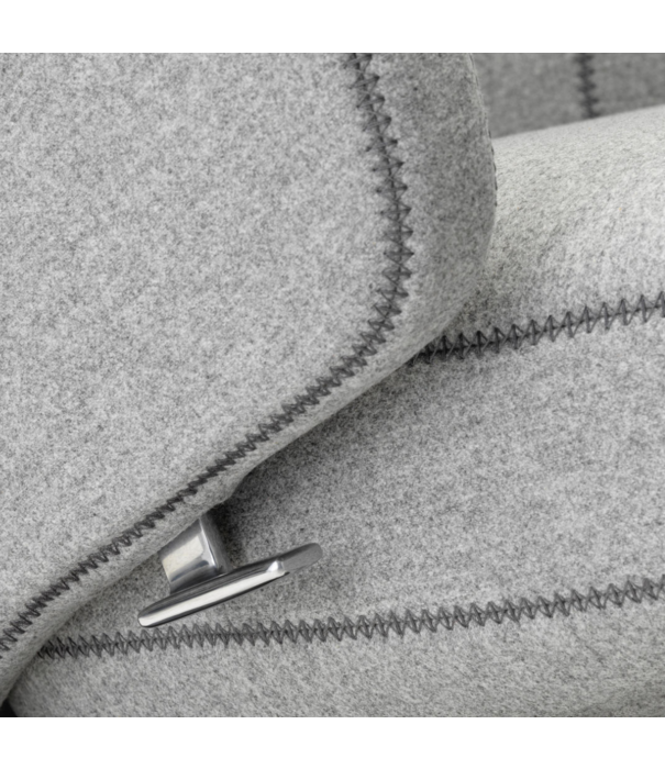 Vitra  Vitra Grand Repos lounge chair w. ottoman, Cosy pebble-grey