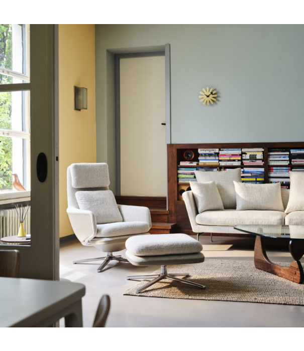 Vitra  Vitra Grand Relax lounge stoel sand leer,  Nubia cream-sand
