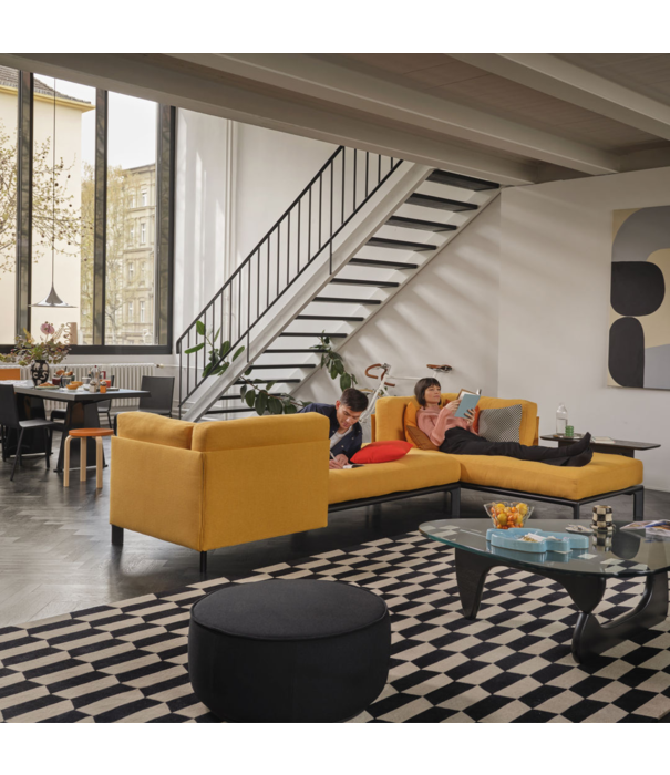 Vitra  Vitra Mariposa Ottoman variants