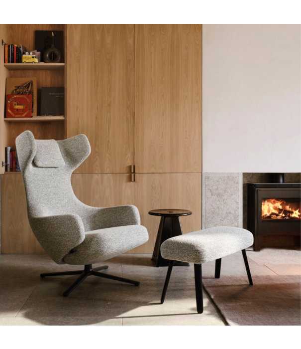 Vitra  Vitra - Grand Repos lounge stoel met ottoman, Premium leer Brandy