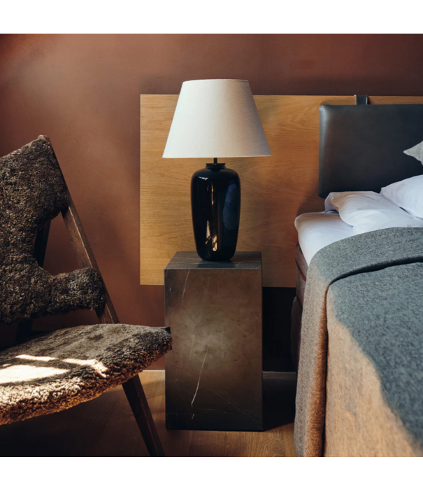 Audo Audo Copenhagen Torso 57 Table Lamp off white/black