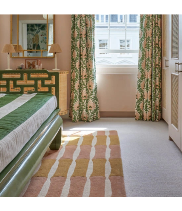 Layered  Layered Bamboo Forrest Rose Rug