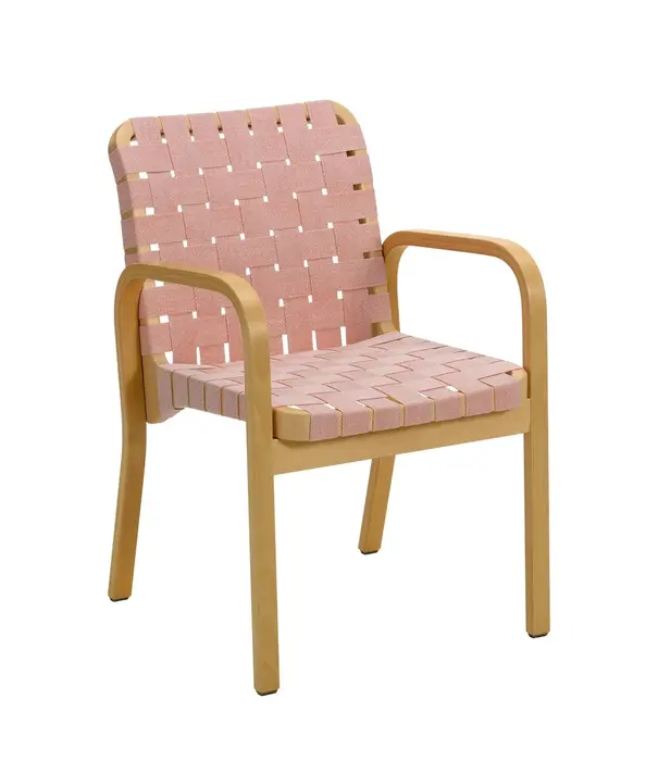 Artek  Artek Aalto Armstoel 45 honing berken, met naturel/rood geweven stof