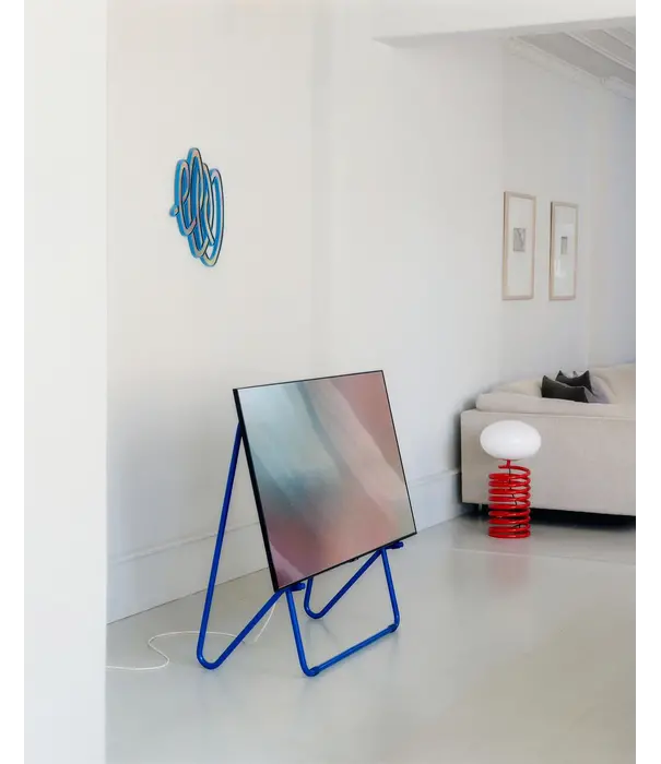 Pedestal Pedestal Pipe Bloom TV stand / staal