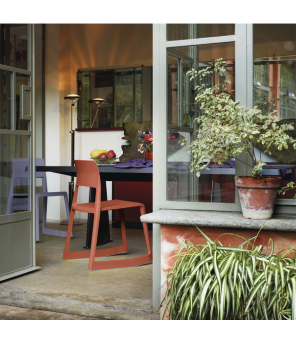 Vitra  Vitra Tip Ton Stoel Light Lavender RE