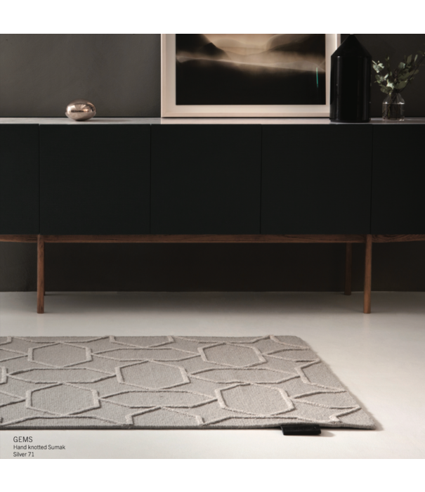 Asplund  Asplund Gems Sumak Rug 200 x 300