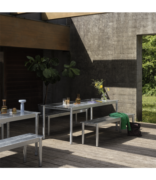 Muuto Linear Steel Bench warm galvanized 170