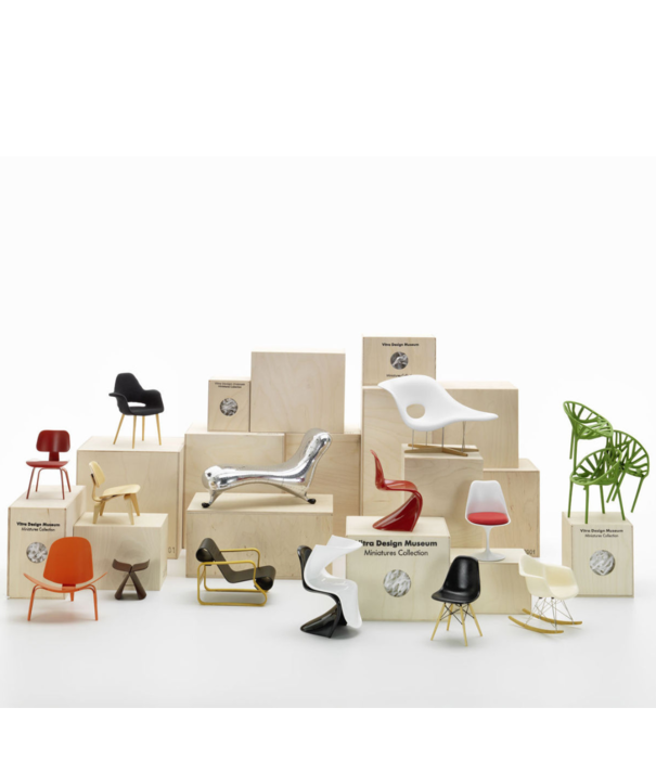 Vitra  Vitra Miniatures  Butterfly Kruk