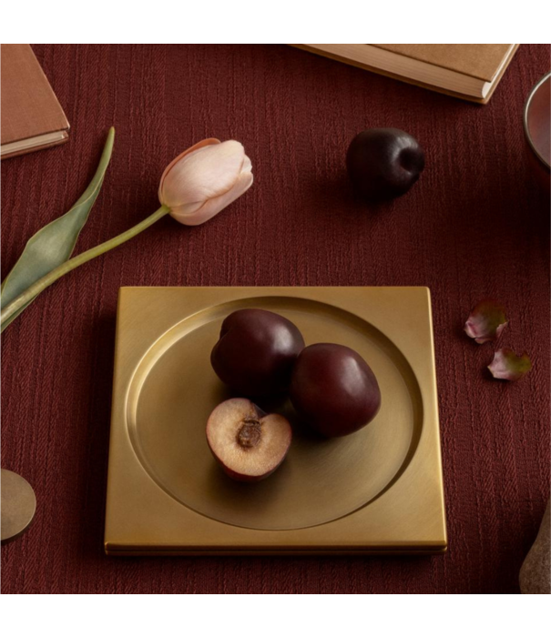 Audo Audo Copenhagen Divot Tray brass