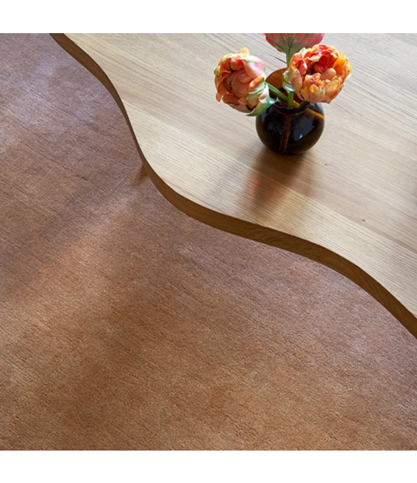 Layered  Layered Classic Solid Wool Rug Caramel