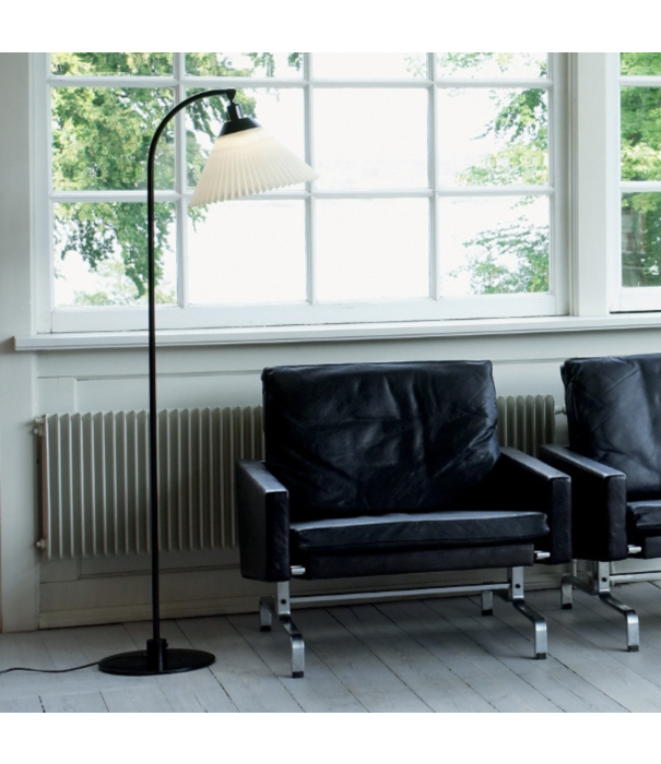 Le klint  Le Klint Classic Model 368 Vloerlamp, Flemming Agger