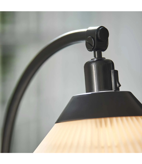 Le klint  Le Klint Classic Model 368 Floor Lamp, Flemming Agger