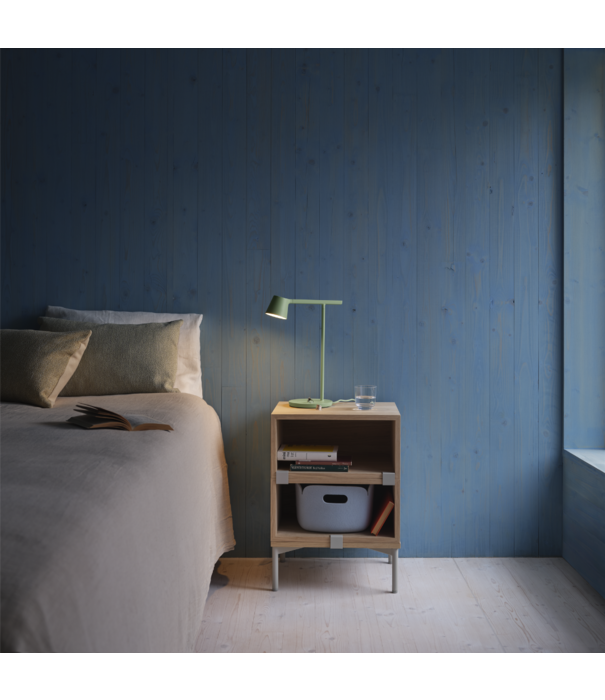 Muuto  Muuto Stacked Storage System -  Stacked Bedtafel configuratie 1